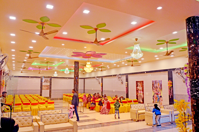 radha krishna dham guest house kanpur